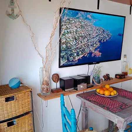 Beach Apartment,two Terraces,parking,wifi Apartment